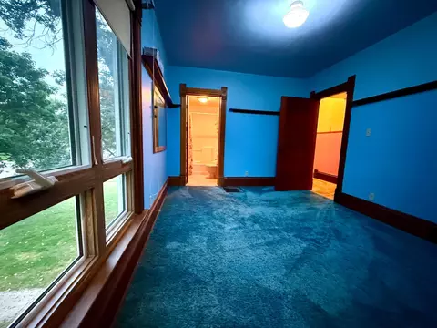 Bedroom - 803 N Broadway Ave, Le Roy, MN 55951 photo 3 of 9