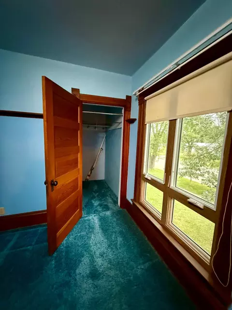 Bedroom - 803 N Broadway Ave, Le Roy, MN 55951 photo 4 of 9