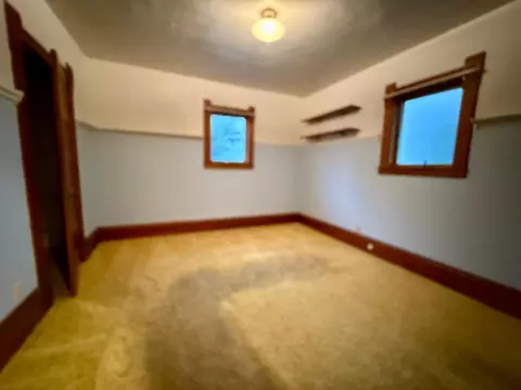 Bedroom - 803 N Broadway Ave, Le Roy, MN 55951 photo 8 of 9