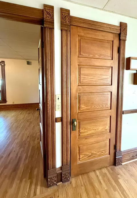 Entry Way - 803 N Broadway Ave, Le Roy, MN 55951 photo 5 of 5