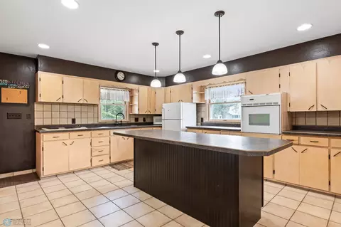 603 Small Ave, Hope, ND 58046 photo 6