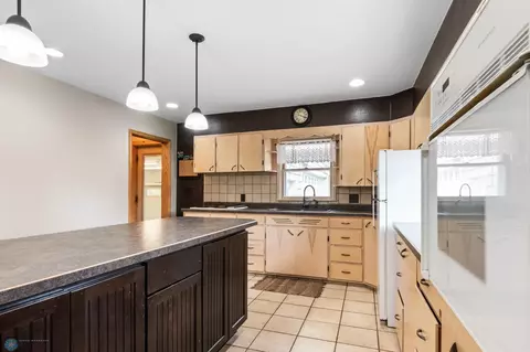 603 Small Ave, Hope, ND 58046 photo 7