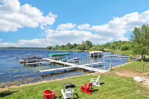 51021 Apt 8 Fish Lake Rd, Detroit Lakes, MN 56501