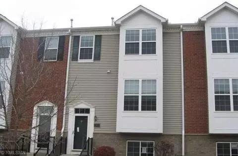 7913 Stratford Cir, Shakopee, MN 55379