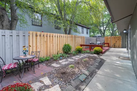 2430 Unity Ave N, Golden Valley, MN 55422
