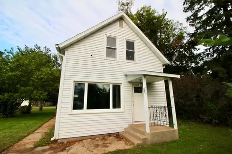 Exterior - 1115 4th Ave NE, Brainerd, MN 56401 photo 3 of 4