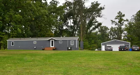12602 210th St, Milaca, MN 56353