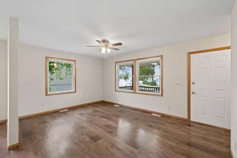 1939 Hillside Ave N, Minneapolis, MN 55411