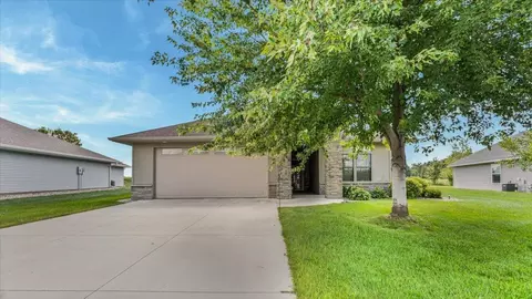 1805 Lower Trentwood Cir NE, Willmar, MN 56201