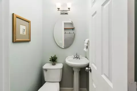 341 Madison Ave, Duluth, MN 55811 photo 8