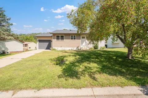 606 James St NE, Chatfield, MN 55923