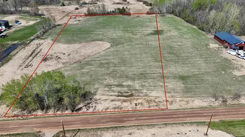 Nnn Pole Road, Grasston, MN 55030