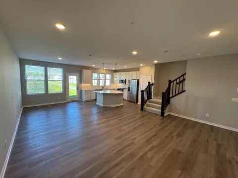 12845 Sawyer Ln, Rogers, MN 55374