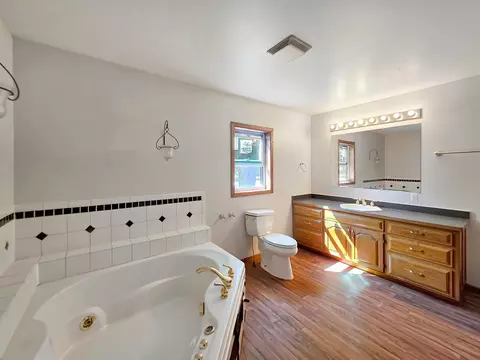 Bath - 609 University Ave E, Badger, MN 56714 photo 2 of 2