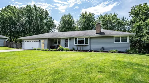 13419 Windyhill Rd, Minnetonka, MN 55305