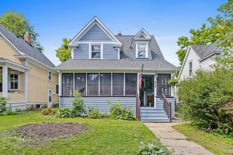 659 Manomin Ave, Saint Paul, MN 55107