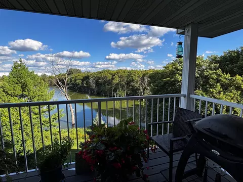 15400 Chippendale Ave W #312, Rosemount, MN 55068