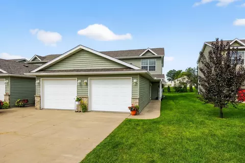 1831 Daniel Ln NE, Stewartville, MN 55976