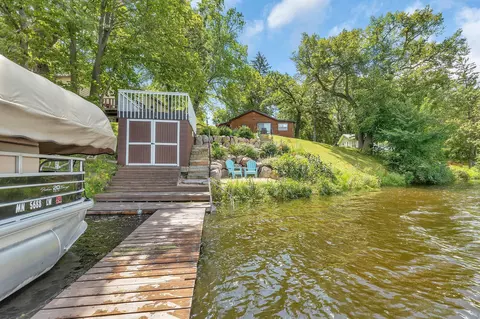 16504 109th St NW, South Haven, MN 55382