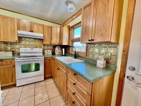 Kitchen - 51879 186th Pl, Mcgregor, MN 55760 photo 7 of 8