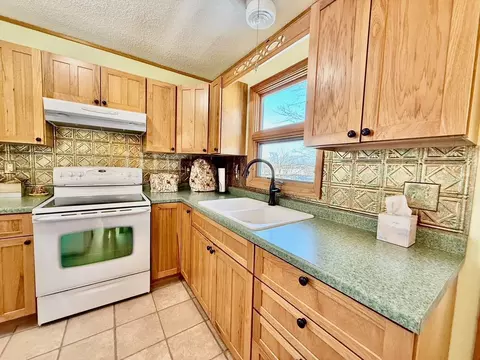 Kitchen - 51879 186th Pl, Mcgregor, MN 55760 photo 6 of 8
