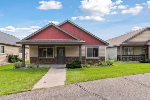 146 W Cemetery Rd, River Falls, WI 54022