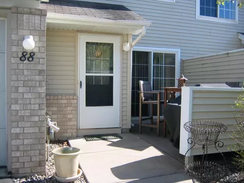 2230 Ranchview Ln N #88, Plymouth, MN 55447