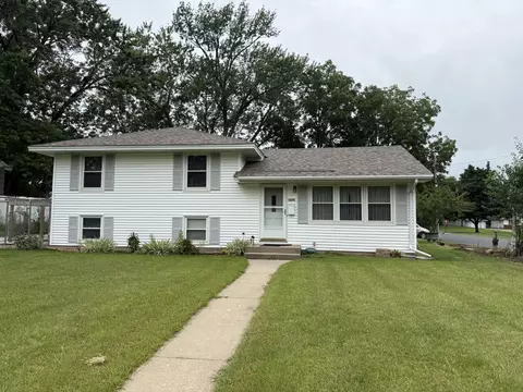 9600 Clinton Ave S, Bloomington, MN 55420
