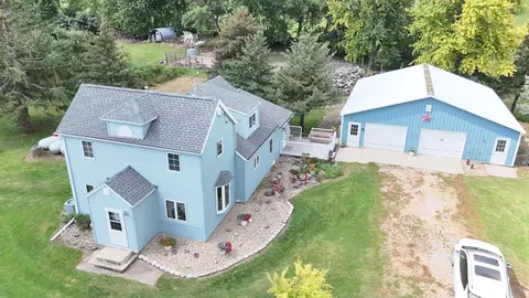 15815 620th Ave, Walters, MN 56097