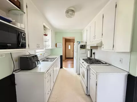 Kitchen - 8369 E River Rd NW, Coon Rapids, MN 55433 photo 1 of 6