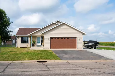 351 Publishers Dr NE, Kimball, MN 55353