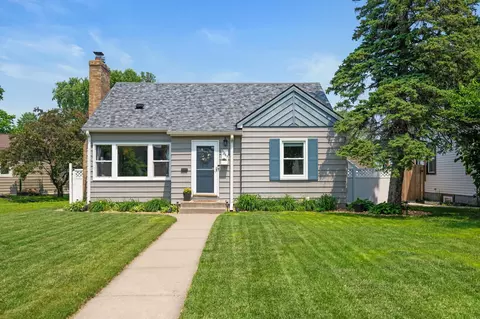 3267 Library Ln, Saint Louis Park, MN 55426