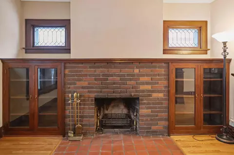 Living - 521 2nd St NW, Faribault, MN 55021 photo 5 of 6