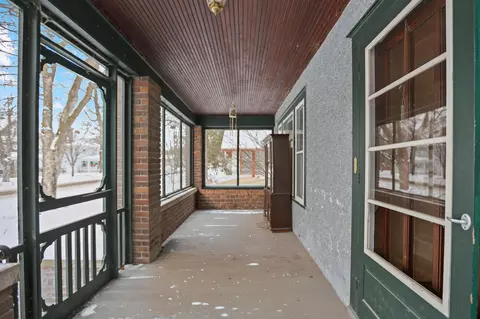 Exterior - 521 2nd St NW, Faribault, MN 55021 photo 4 of 7