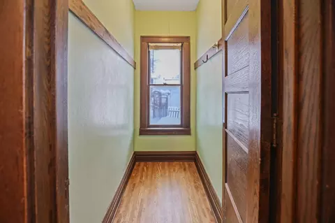 Entry Way - 521 2nd St NW, Faribault, MN 55021 photo 2 of 2