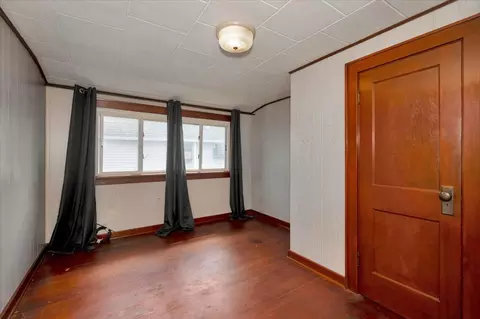 1806 E 4th St, Superior, WI 54880 photo 17