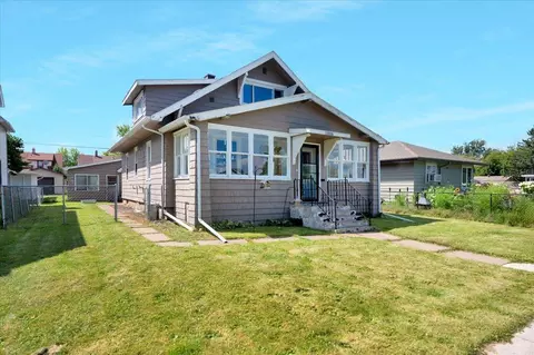 1806 E 4th St, Superior, WI 54880 photo 2
