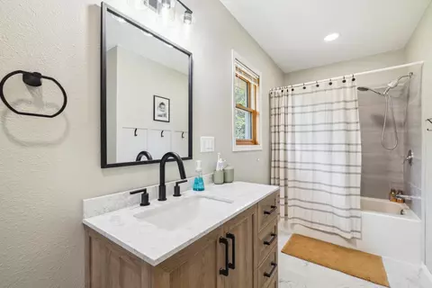 Bath - 17561 Denkbar Loop, Park Rapids, MN 56470 photo 2 of 6