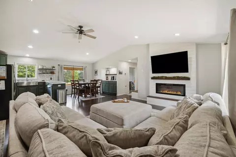 Living - 17561 Denkbar Loop, Park Rapids, MN 56470 photo 3 of 3