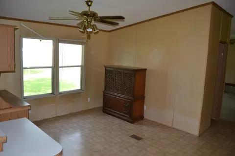 106 King St, Hendricks, MN 56136 photo 8