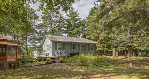 1155 E Horseshoe Dr NW, Backus, MN 56435