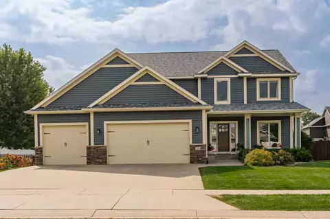 2214 Weston Pl SW, Rochester, MN 55902