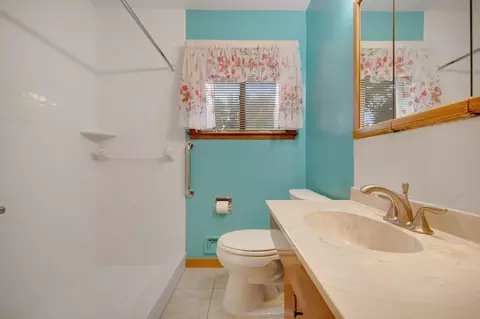 Bath - 3545 148th St W, Rosemount, MN 55068 photo 1 of 2