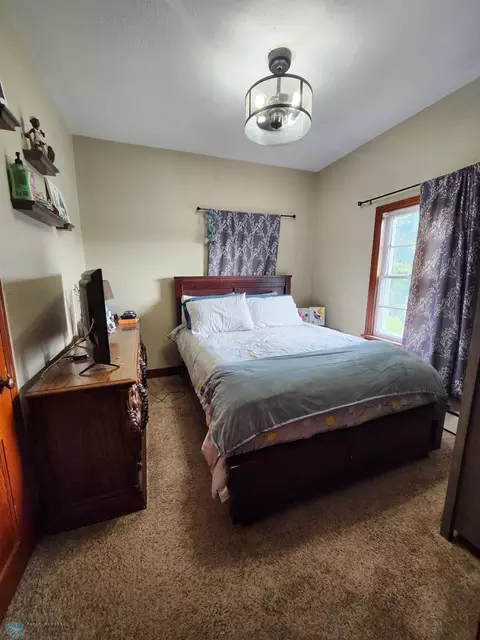 Bedroom - 633 6th St SW, Forman, ND 58032 photo 1 of 2