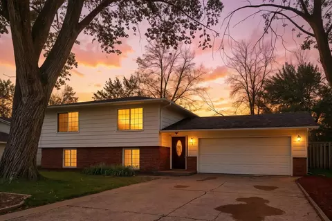 320 16th St NE, Owatonna, MN 55060