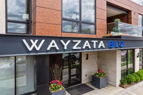 275 Lake St E #103, Wayzata, MN 55391