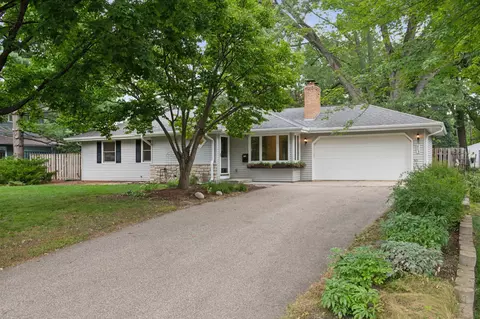 6709 Lakeview Ave, Richfield, MN 55423