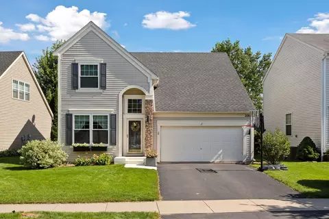 2207 Grimm Rd, Chaska, MN 55318