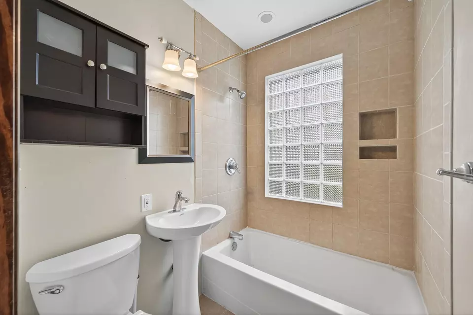 Bath - 311 11th Ave S, South Saint Paul, MN 55075 photo 3 of 3