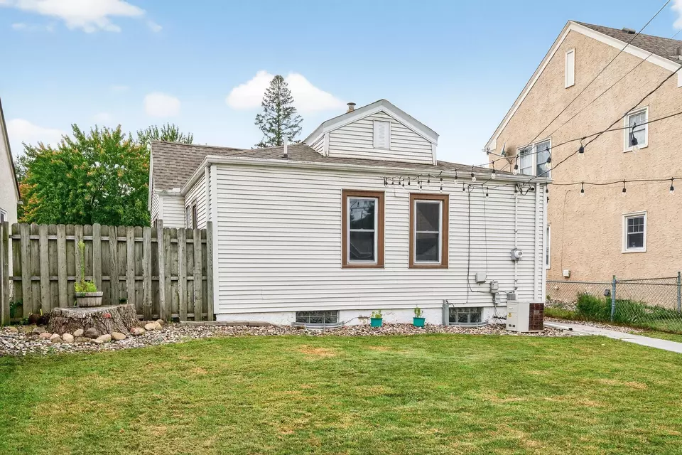 Exterior - 311 11th Ave S, South Saint Paul, MN 55075 photo 7 of 7